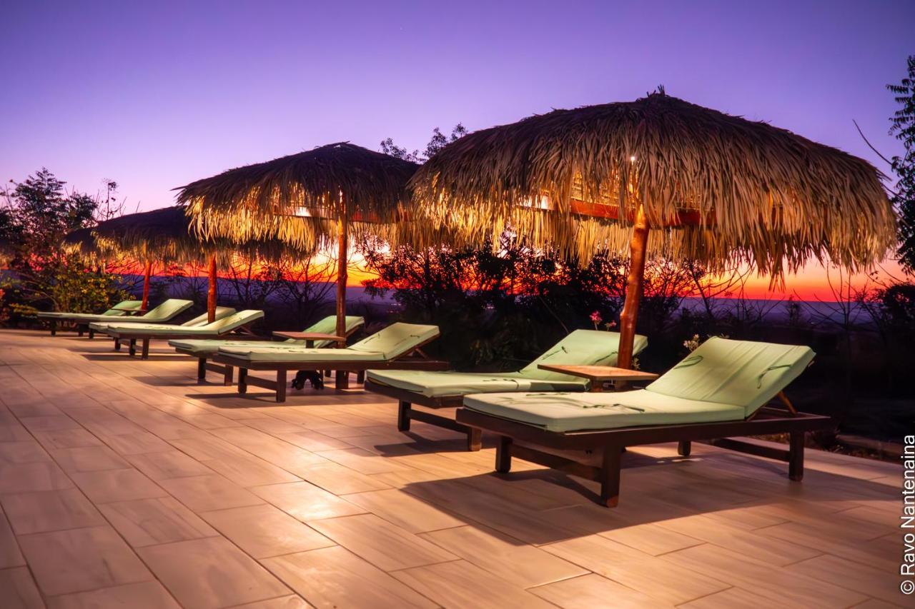 Eden De La Tsiribihina Hotel Miandrivazo Exterior photo
