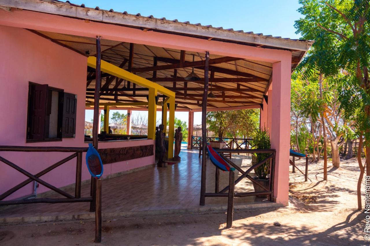 Eden De La Tsiribihina Hotel Miandrivazo Exterior photo
